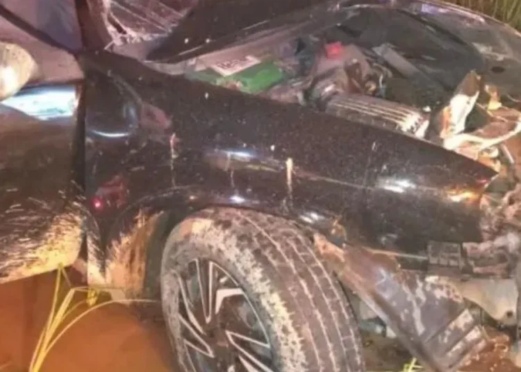 Acidente entre carros deixa pai, filho de sete meses e avó mortos, no Sertão da Paraíba