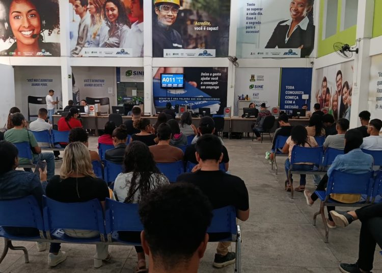 Campina Grande oferece 815 vagas de emprego, na segunda semana de maio, conforme sistema de cadastro do Sine