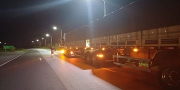 PRF apreende caminhão com excesso de peso de quase 29 toneladas, em Campina Grande PRF apreende caminhão com excesso de peso de quase 29 toneladas, em Campina Grande