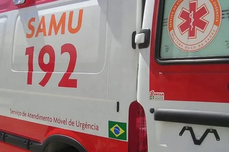 Mulher é presa após tentar decepar órgão genital do marido com gilete em Itaporanga-PB Mulher é presa após tentar decepar órgão genital do marido com gilete em Itaporanga-PB