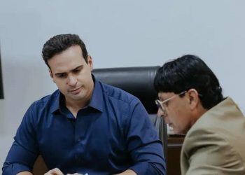 Vereador Rostand Paraíba participa do Maior São João do Mundo e apresenta demandas ao governador Lucas Ribeiro