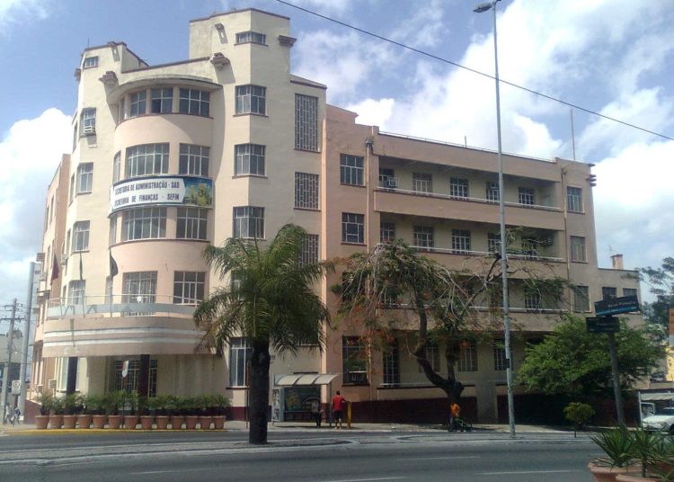 Prefeitura de Campina Grande inicia processo de restauração do Grande Hotel com assinatura da Ordem de Serviço Prefeitura de Campina Grande inicia processo de restauração do Grande Hotel com assinatura da Ordem de Serviço