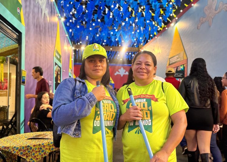 São João de Campina Grande já destinou mais de 52 toneladas de recicláveis e recolheu 411 toneladas de resíduos, aponta Sesuma São João de Campina Grande já destinou mais de 52 toneladas de recicláveis e recolheu 411 toneladas de resíduos, aponta Sesuma