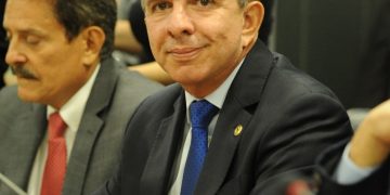 Nabor Wanderley prepara anúncio de apoio de 12 vereadores e intensifica articulações em João Pessoa e Campina Grande