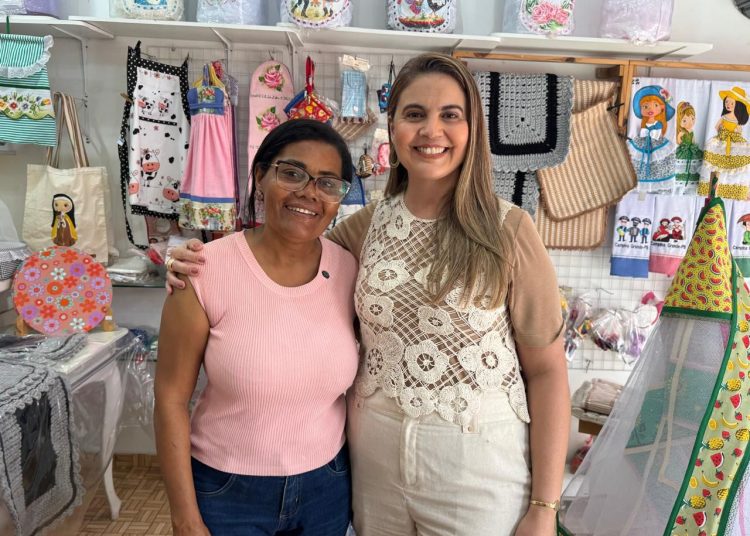 Carol Gomes propõe criação do programa ‘Mãos que Fazem’ na Vila do Artesão, em Campina Grande