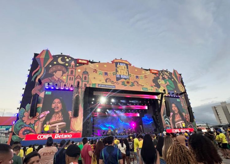Sem intervalo: festa continua com shows em horário especial no Parque do Povo Sem intervalo: festa continua com shows em horário especial no Parque do Povo