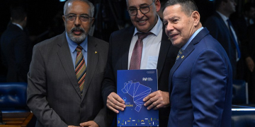 Municípios escalados para o debate da PEC 6×1 no Senado