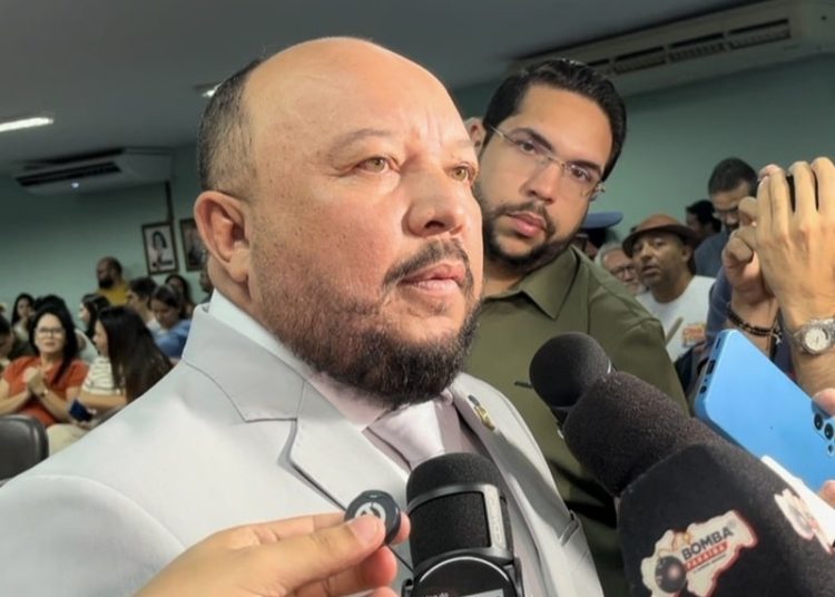 Presidente da Câmara, Saulo Germano propõe campanha educativa para combater ligações automatizadas indesejadas Presidente da Câmara, Saulo Germano propõe campanha educativa para combater ligações automatizadas indesejadas