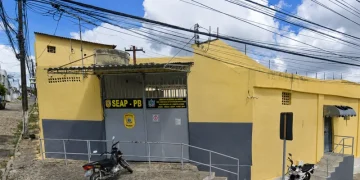Dois detentos fogem do Presídio do Monte Santo, em Campina Grande Dois detentos fogem do Presídio do Monte Santo, em Campina Grande