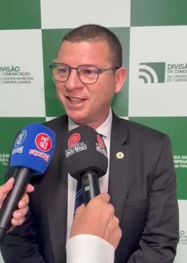 Dinho Papaléguas buscará apoio de Anderson Pila para implantação de equipamentos de segurança no Aluízio Campos e Tambor Dinho Papaléguas buscará apoio de Anderson Pila para implantação de equipamentos de segurança no Aluízio Campos e Tambor