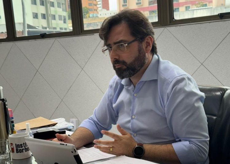 Prefeitura de Campina Grande ainda não foi intimada e deve recorrer de decisão que adia provas do concurso
