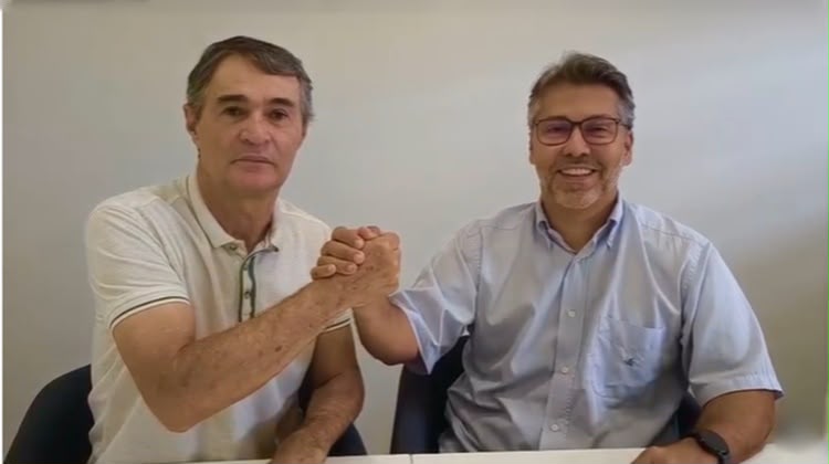 Deputado Federal Romero Rodrigues se licencia por 122 dias sem remuneração; Leonardo Gadelha assume mandato na Câmara Deputado Federal Romero Rodrigues se licencia por 122 dias sem remuneração; Leonardo Gadelha assume mandato na Câmara