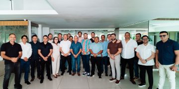 Nabor Wanderley reúne vereadores e lideranças em café da manhã para fortalecer pré-candidatura ao Senado