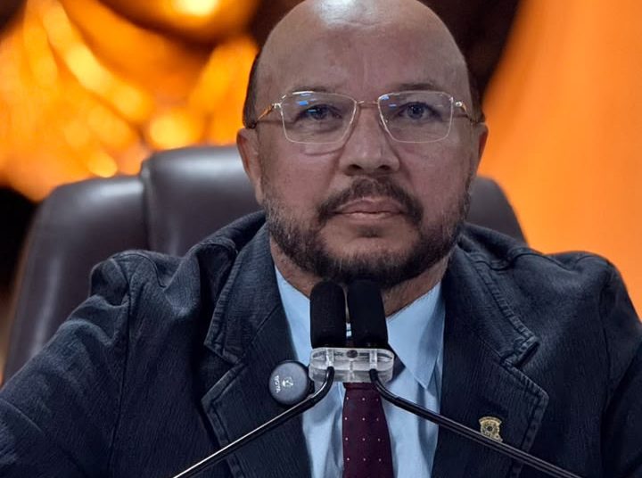 Saulo Germano apresenta projeto que reconhece Associação MAVE Social como entidade de utilidade pública em Campina Grande Saulo Germano apresenta projeto que reconhece Associação MAVE Social como entidade de utilidade pública em Campina Grande