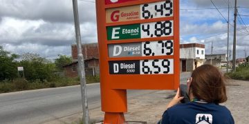 Pesquisa do Procon-CG mostra que consumidor pode poupar até R$ 64,00, na hora de abastecer o veículo