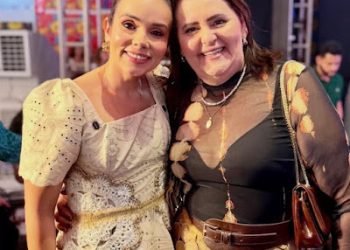 Vereadora Valéria Aragão prestigia desfile do 42º Salão do Artesanato Paraibano e destaca valorização da cultura paraibana