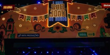 Fé e emoção marcam noite evangélica n’O Maior São João do Mundo Fé e emoção marcam noite evangélica n’O Maior São João do Mundo