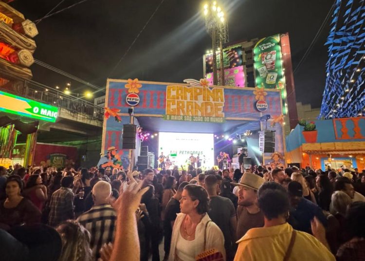 A cultura segue conduzindo a festa n’O Maior São João do Mundo nesta quarta-feira (01), em diferentes espaços e palcos A cultura segue conduzindo a festa n’O Maior São João do Mundo nesta quarta-feira (01), em diferentes espaços e palcos