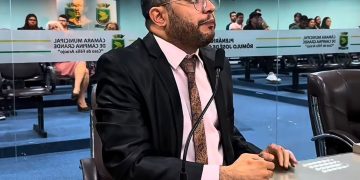 Rafafá apresenta propostas para ampliar políticas de proteção animal em Campina Grande