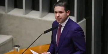 Motta diz ser ‘inaceitável’ ordem de Dino para bloquear R$ 119 milhões em emendas parlamentares ligadas a Valdemar