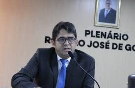 Saulo Noronha apresenta projeto voltado à prevenção e ao cuidado com a saúde da mulher no ambiente profissional