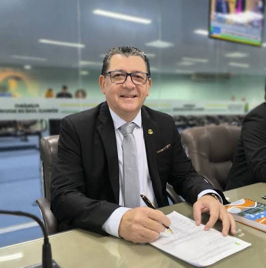 Tertuliano Maracajá apresenta projeto para ampliar transparência nos Estudos de Impacto de Vizinhança em Campina Grande Tertuliano Maracajá apresenta projeto para ampliar transparência nos Estudos de Impacto de Vizinhança em Campina Grande