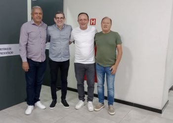 Presidente da Câmara de Areial fortalece diálogo com Governo do Estado em reunião com secretários