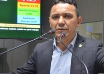 Janduy Ferreira anuncia desistência de candidatura e apoio a Fábio Ramalho