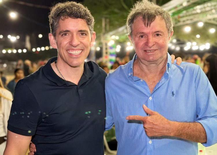 Ex-deputado Moacir Rodrigues declara apoio à reeleição de Tovar para a Assembleia Legislativa Ex-deputado Moacir Rodrigues declara apoio à reeleição de Tovar para a Assembleia Legislativa
