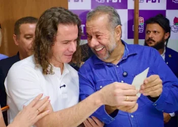 Veneziano cita Brizola ao enaltecer apoio do PDT à sua reeleição ao Senado e a Cícero para o Governo da Paraíba