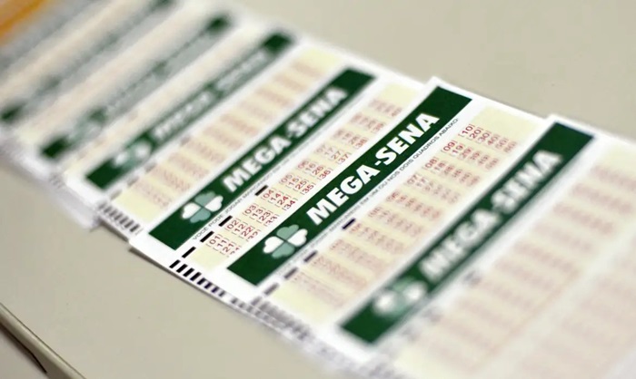 Dezesseis apostas da PB acertam a quadra e juntas ganham mais de 37 mil da Mega-Sena Dezesseis apostas da PB acertam a quadra e juntas ganham mais de 37 mil da Mega-Sena