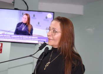 Aninha Cardoso critica fechamento de quiosques no Parque Linear do Dinamérica e alerta para prejuízos à geração de renda