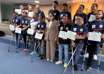 Valéria Aragão homenageia atletas da Associação Borborema de Futebol para Amputados e destaca importância do trabalho social