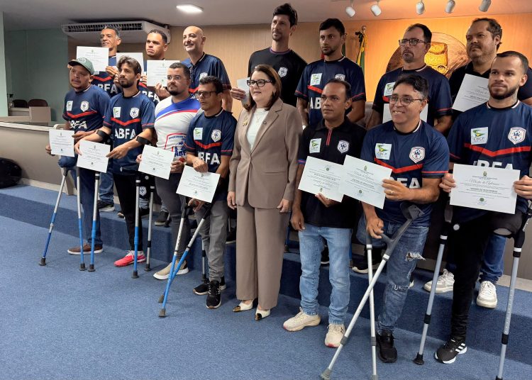 Valéria Aragão homenageia atletas da Associação Borborema de Futebol para Amputados e destaca importância do trabalho social Valéria Aragão homenageia atletas da Associação Borborema de Futebol para Amputados e destaca importância do trabalho social