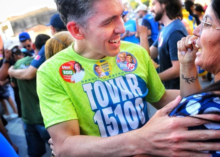 Reconhecimento de Campina ao trabalho de Tovar pelas instituições filantrópicas e pela defesa da cidade marca campanha