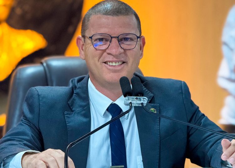 Dinho Papaléguas destaca harmonia da Mesa Diretora e agradece recondução à 2ª vice-presidência da Câmara