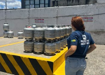 Preços da água variam até 87,5% e os do gás de cozinha, até 20% em Campina Grande, revela pesquisa do Procon-CG